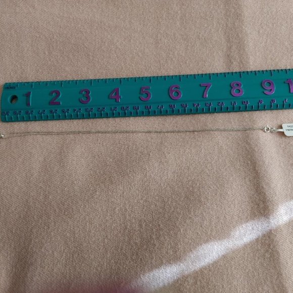 BNWT Sterling Silver Diamond Multi-Heart Necklace 1/10 Ct tw - Picture 7 of 7